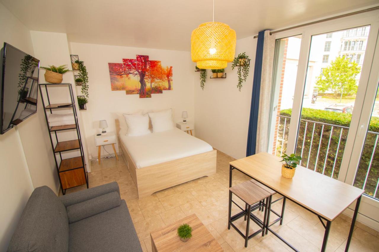 L'Estival Room Logement En Colocation Льо Плеси-Робенсон Екстериор снимка