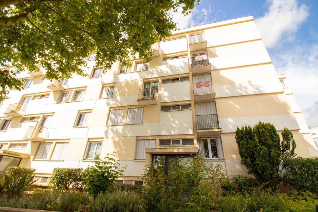 L'Estival Room Logement En Colocation Льо Плеси-Робенсон Екстериор снимка